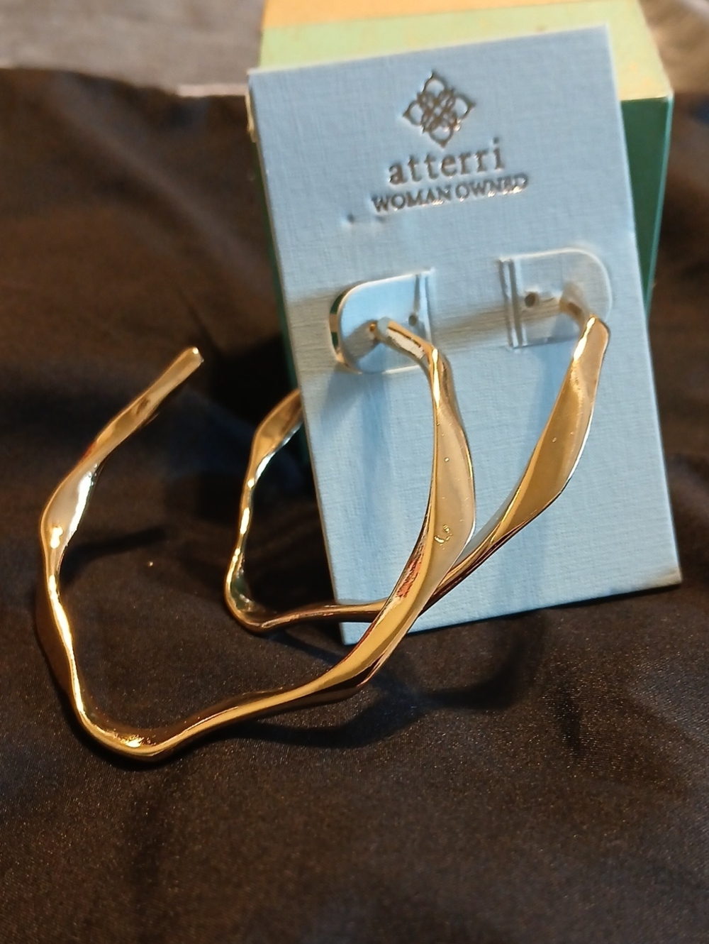 atterri Gold Twisted Hoop Earrings - Gold